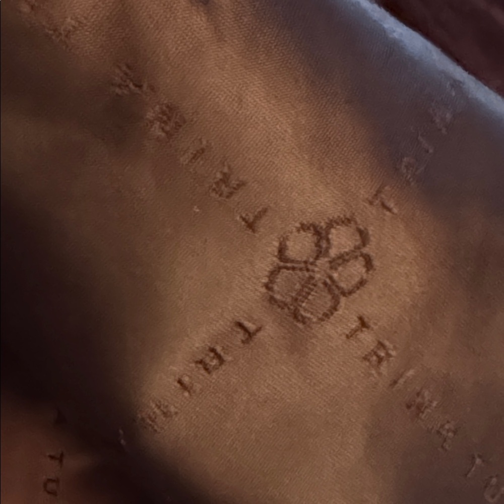 TRINA TURK Lambswool Shawl Collar Artsy Lily Coat Wine Burgundy Wool Size 4 Warm - Picture 8 of 10